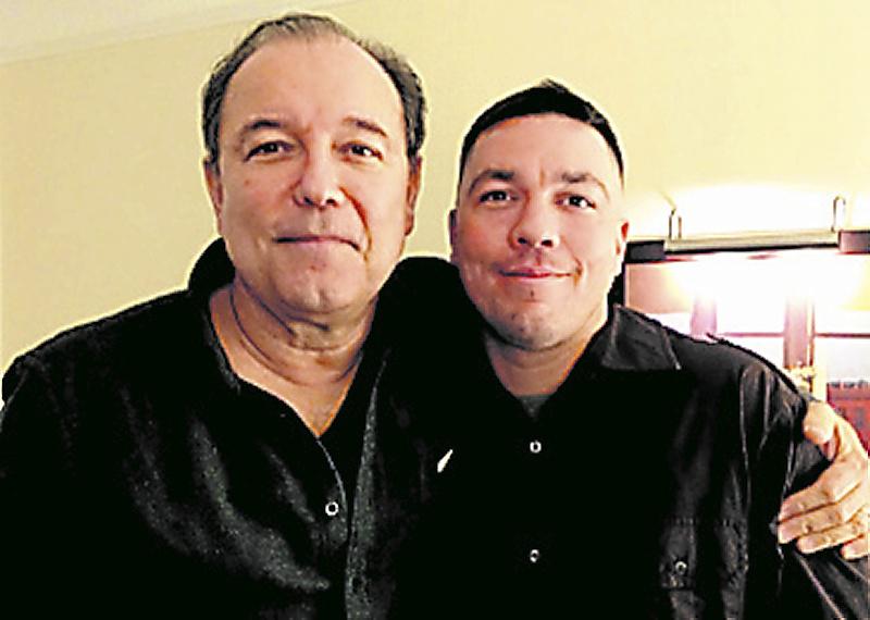 Rubén Blades reconoce a su hijo tras 39 años