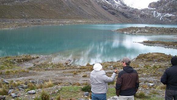 Huancayo: Inician construcción de la primera laguna artificial 
