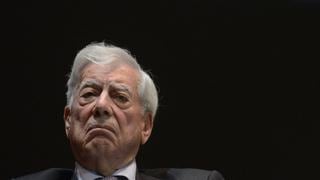 Vargas Llosa se encuentra hospitalizado por COVID-19 en clínica de Madrid