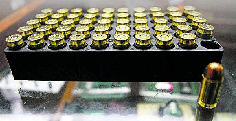 Mininter cancela 183 mil licencias para usar armas