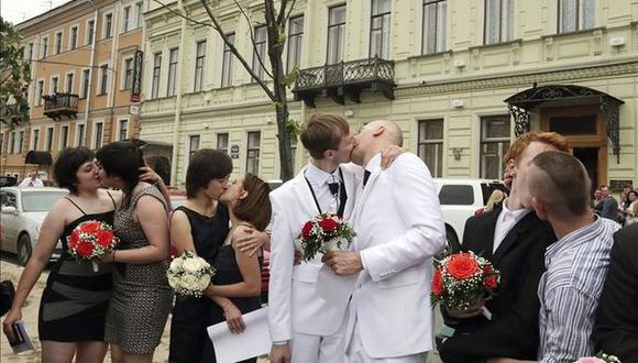 Congreso de Rusia sale en defensa de los homosexuales y los protege