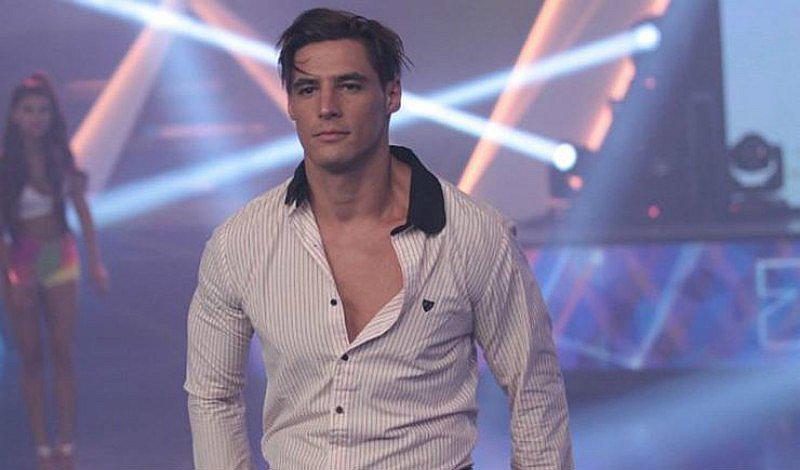 OMG! ¿Facundo González se vistió de mujer? [VIDEO]