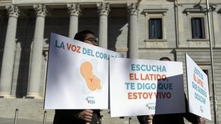 España: Parlamento aprueba la interrupción del embarazo y el cambio de sexo desde los 16 años