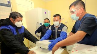 COVID-19: Más de 28 mil dosis de vacunas llegan a Cajamarca para inmunizar a adultos mayores y policías