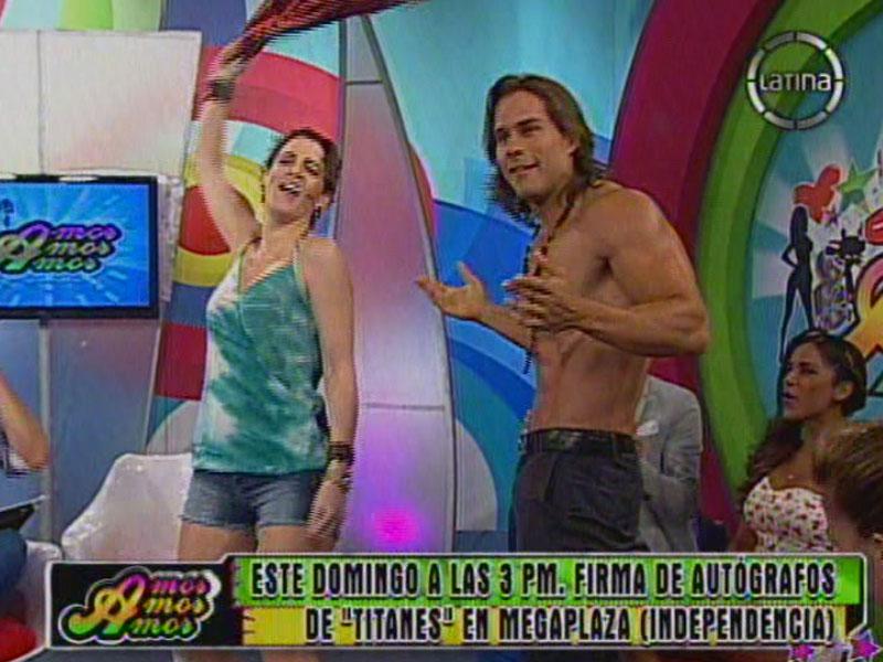 Gigi Mitre se alborotó con Miguel Arce y Niko Ustavdich [VIDEO] 