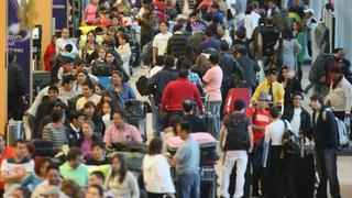 Más de 3.3 millones de peruanos que salieron del país desde la década del 90 no han retornado
