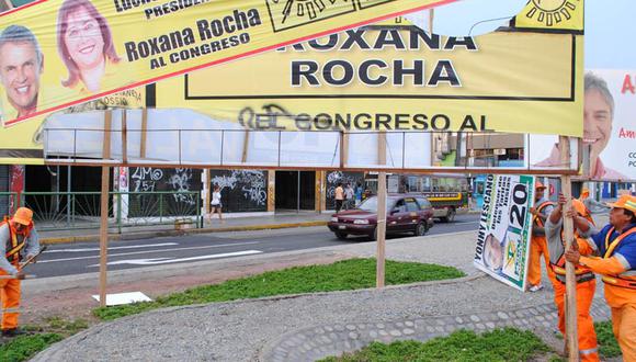 Distrito de Surco empezó con el retiro de paneles y publicidad electoral 