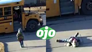 Niño apela a su lado más histriónico y se “desmaya” frente al autobús escolar