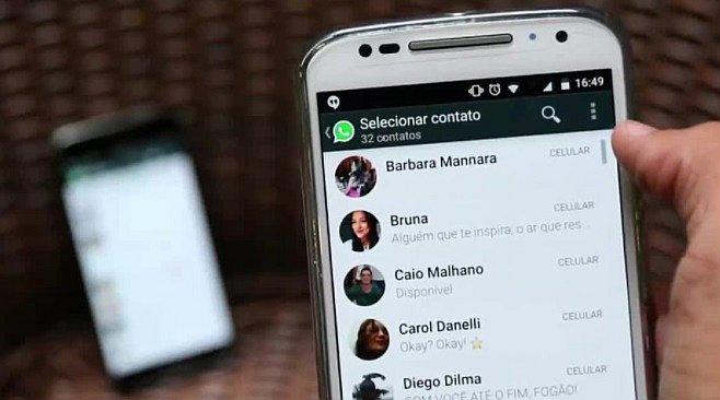 Personas que revisen celular de su pareja irán a la cárcel (VIDEO)