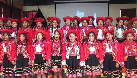 Trujillo: Escolares enseñan cómo se canta el Himno Nacional en quechua [VIDEO]