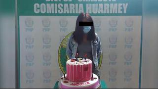 Defensoría del Pueblo: solicitan que se investigue a la PNP por difundir foto de joven con su torta