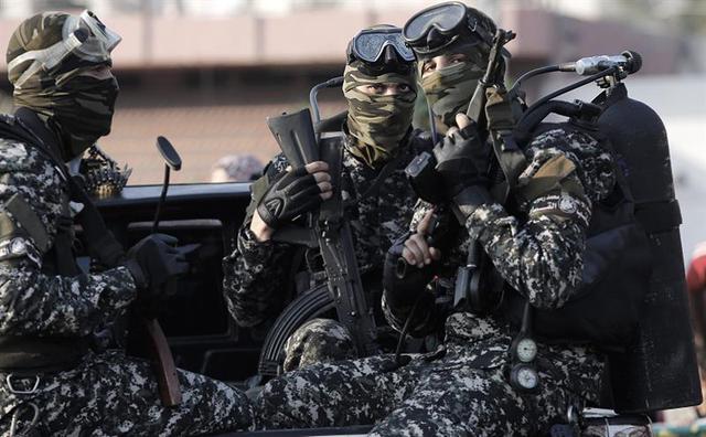 Jóvenes de Hamas se gradúan de soldados para combatir a Israel [FOTOS]