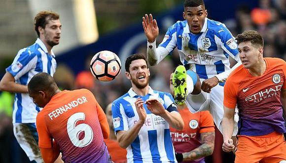 Copa FA: Manchester City elimina al Huddersfield con doblete de Agüero