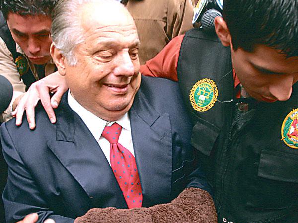 Marsano reclama pago a Banco de la Nación