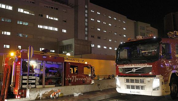 Mujer provocó un incendio en un hospital porque nadie la atendió 