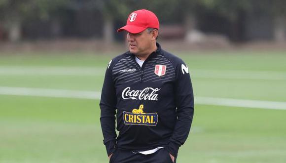 Juan Reynoso comentó el caso de Alianza Lima en las visitas que realizó a los clubes. (Foto: GEC)