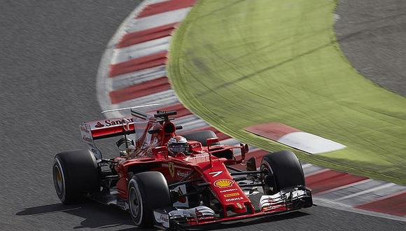 Fórmula 1: Raikkonen, con su Ferrari, bate el tiempo de Hamilton 