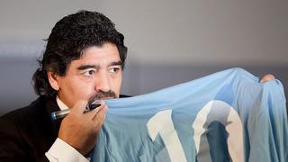 Diego Maradona apoya a Nápoles tras venta de Higuaín y dice: "Yo no os traiciono" 