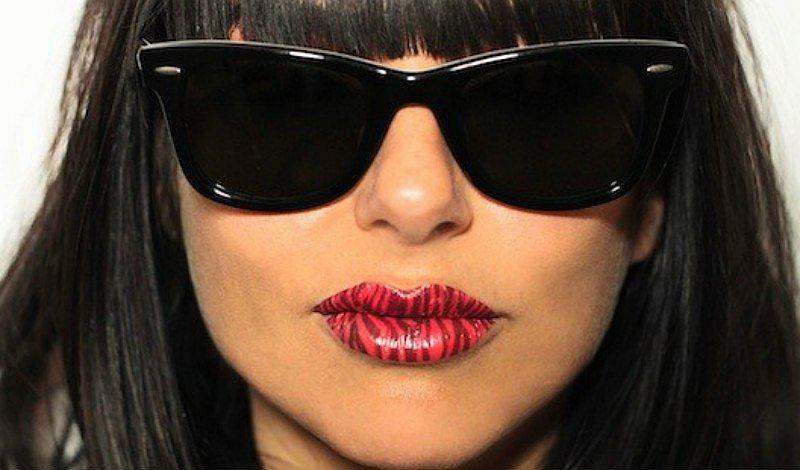 ¿Tatuaje temporal para labios? Amarás esta técnica