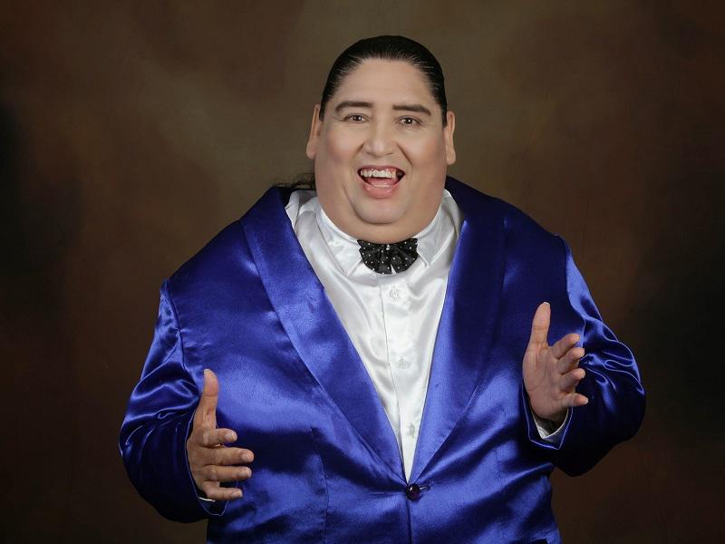 'Tongo' se lanza como escritor