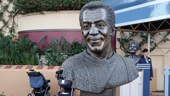 Disney retira el busto de Bill Cosby de Orlando por escándalos sexuales