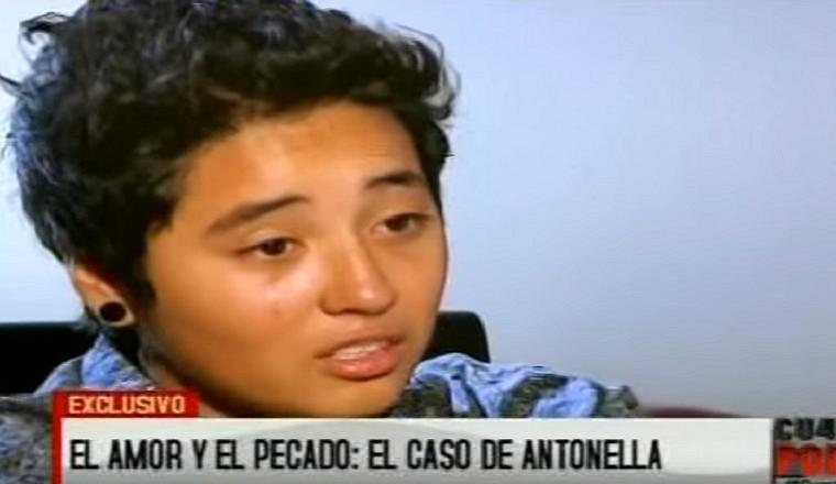 ​Joven denuncia penalmente a su mamá por discriminación: la golpea por ser lesbiana 