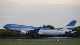 Argentina: La fuerte discusión entre dos pilotos en pleno vuelo antes de aterrizar en el aeropuerto [VIDEO]