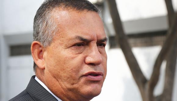 Daniel Urresti: Bases nacionalistas lo apoyan y exigen salida de Ollanta Humala y Nadine Heredia    