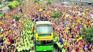 Colombia recibe 
feliz a sus héroes