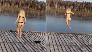 Chica se lanza a lago congelado y tiene un fatal accidente (VIDEO)