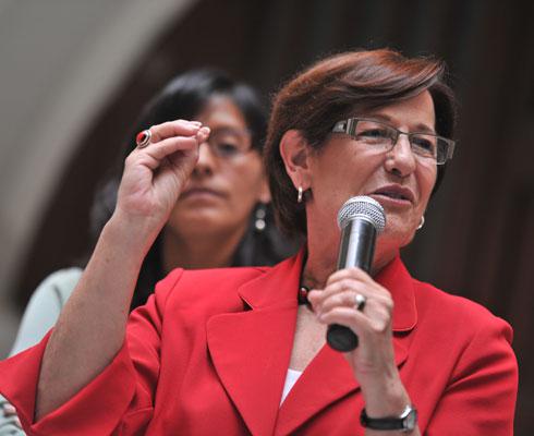 59% de peruanos pide que Villarán deje el cargo y el 32% está en contra