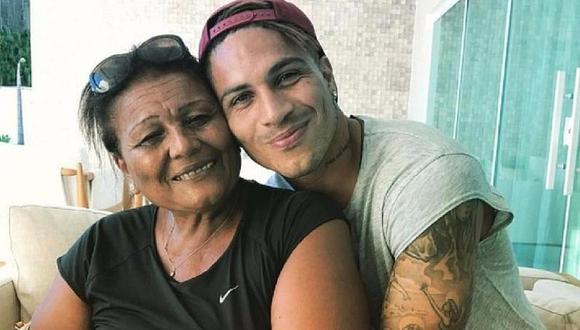 Paolo Guerrero: Doña Peta anuncia misa masiva para su hijo 