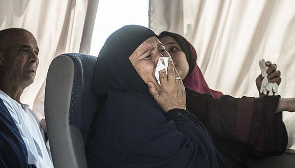 EgyptAir: Familiares de pasajeros de avión protagonizan escenas de dolor en aeropuerto [VIDEO]  
