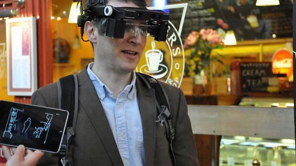 Desarrollan lentes inteligentes para personas con visión limitada 