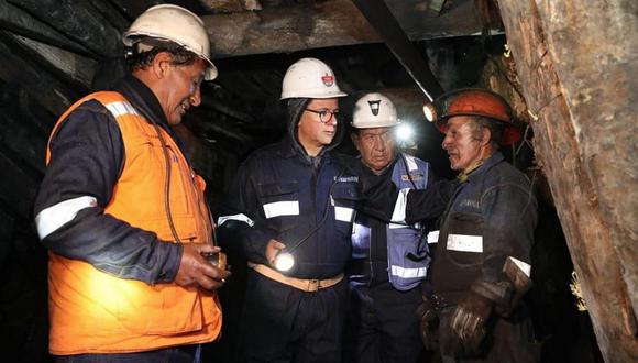 Logran rescatar a los cuatro mineros atrapados en Oyón