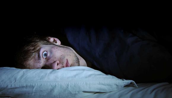 La falta de sueño podría alterar la actividad cerebral, confirma estudio 