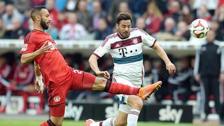 Claudio Pizarro es titular en el Bayern, no anota y su equipo pierde 2-0