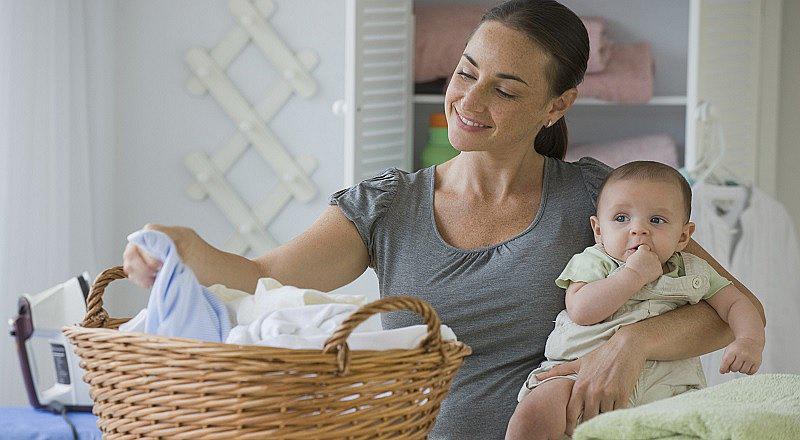 ¿Cómo se debe lavar la ropa de los bebés? Siete consejos para los papis