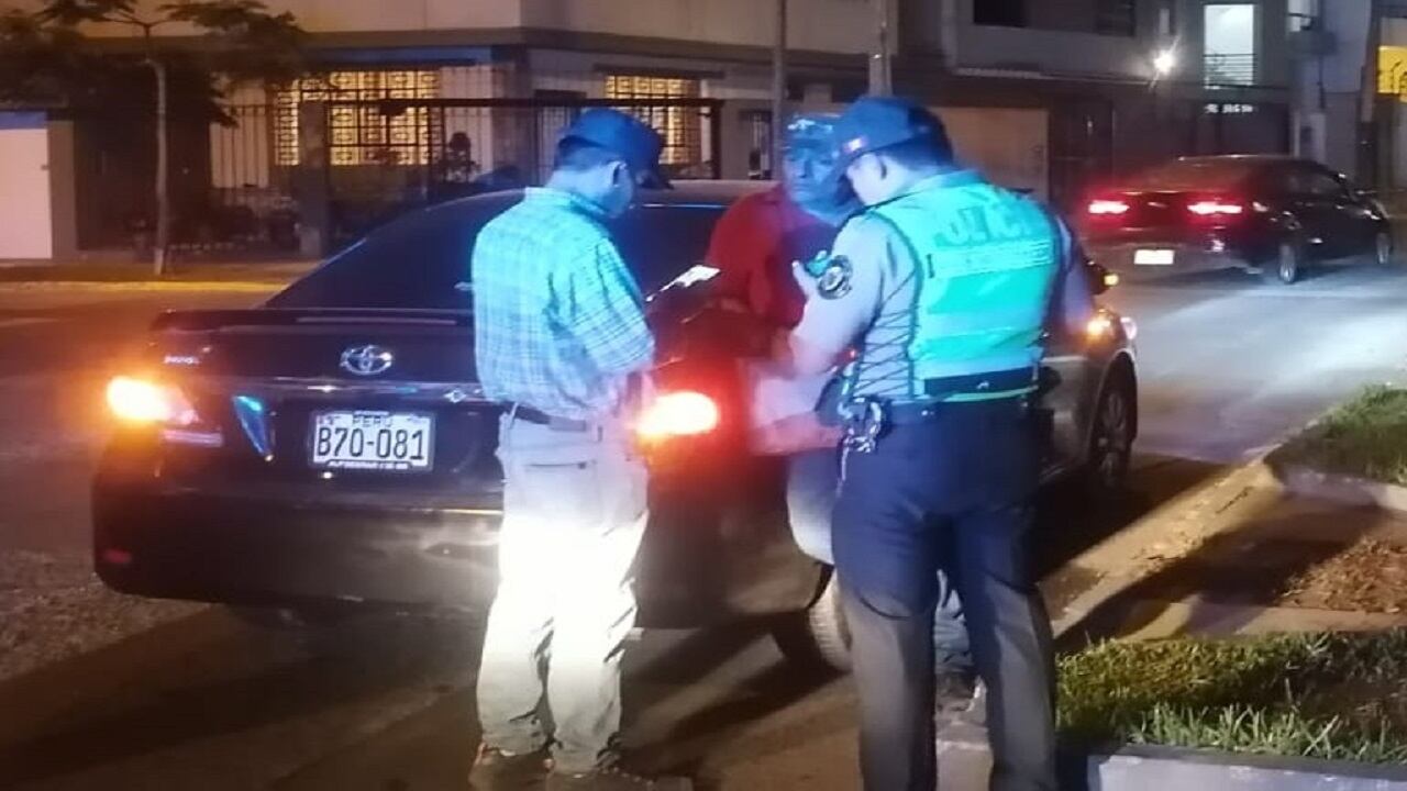 Agentes del Serenazgo de Pueblo Libre y efectivos de la Policía realizan patrullaje integrado.