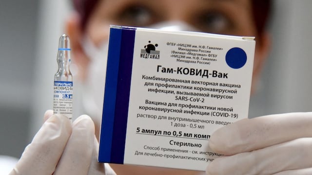 Conozca la Sputnik V.I.D.A., la vacuna rusa que se produce en Argentina