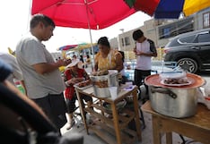 Rayan con venta de comida en exteriores de locales de votación