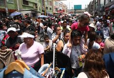 Gamarra: A una semana de Navidad, cientos de personas hacen sus compras (FOTOS)