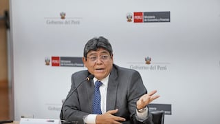Feriados para los lunes se confirman desde el 2027 y sueldo mínimo subirá primero solo a S/1230