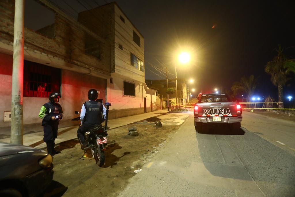 Hombre fue acribillado y su cuerpo fue arrojado en Pantanos de Villa. (Foto: César Grados @photo.gec)