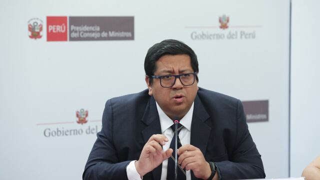 Ministro de Economía y Finanzas Alex Contreras intenta poner paños fríos