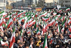 Iraníes salen a las calles en apoyo a su nuevo líder supremo, a pesar de ataques de aliados