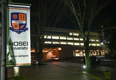 Durante clase en universidad, una alumna agarra a martillazos a sus compañeros de estudios