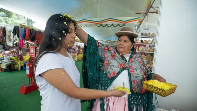 Feria de los Deseos regresó con amuletos, panetones de granos andinos y regalos originales
