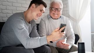 Recomendaciones para guiar a los adultos mayores en el mundo digital