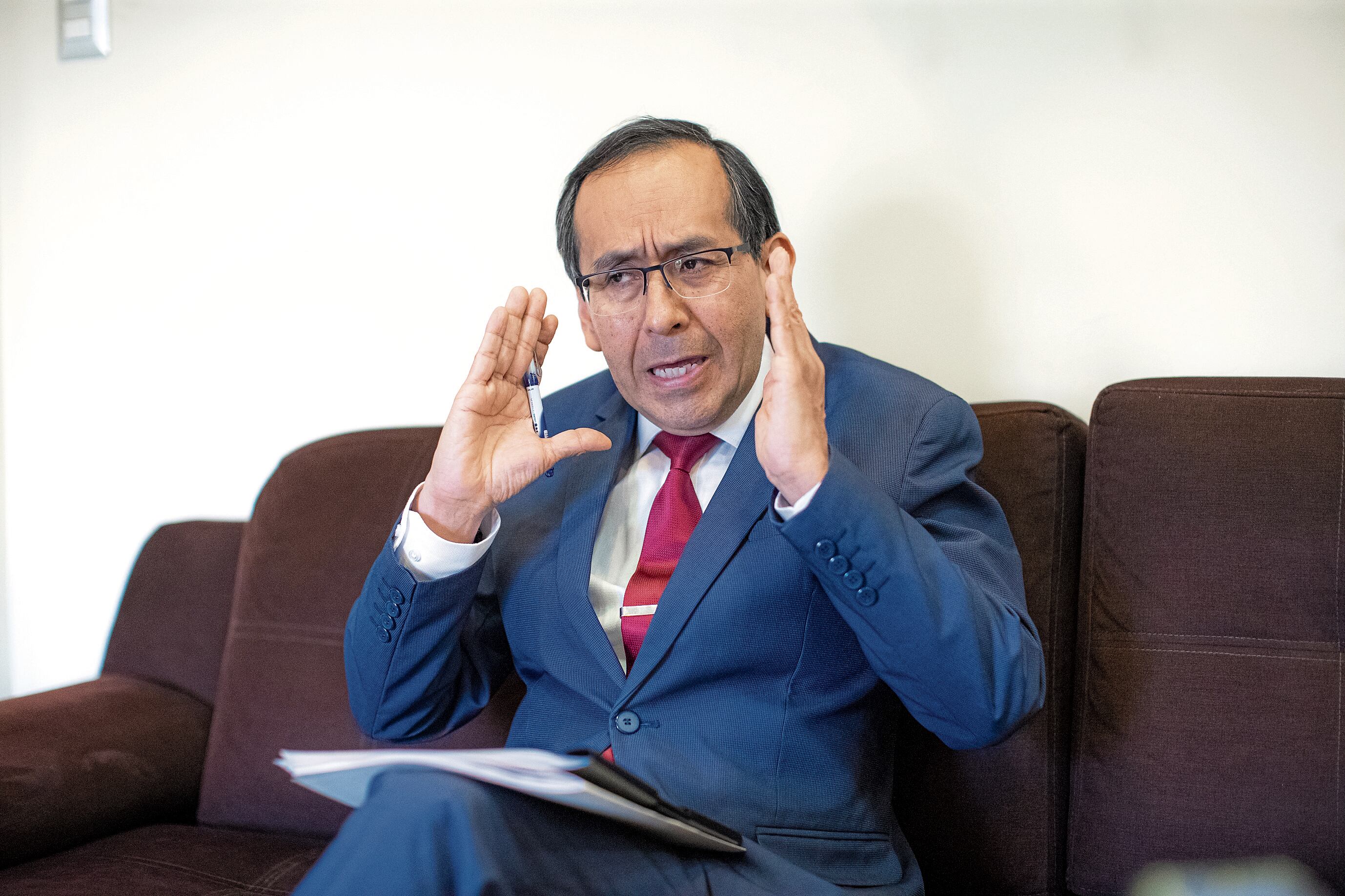 Fredy Hinojosa, portavoz de la Presidencia, es brazo derecho de Dina Boluarte.